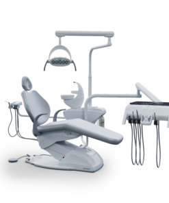 G4 F - Cadeira Odontológica G4 F - Cadeira Odontológica G4 F - Cadeira Odontológica G4 F - Cadeira Odontológica BRAÇO PNEUMÁTICO GARANTINDO UMA MOVIMENTAÇÃO MAIS LEVE E AJUSTÁVEL EM SEU EQUIPO. Seu pedal de comandos joystick é ainda mais prático e fácil de usar, com diversas programações. O equipo também possui comandos PAD para acionar as funções da cadeira e opções com hastes convencionais ou retráteis. A unidade de água possui sensor de proximidade e o refletor com iluminação intensa da lâmpada de LED.