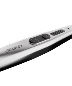 Câmera Intraoral Timex 1H Câmera intraoral Timex A câmera intraoral Timex 1H é uma ferramenta poderosa. Com ela é possível exibir em tempo real para o paciente a situação da sua arcada, melhorando o poder de persuasão sobre a necessidade dos tratamentos. Também permite armazenar a situação dos dentes antes do tratamento e comparar com os resultados, para melhorar o atendimento e aumentar a percepção de valor sobre o serviço prestado. Além da utilidade prática de facilitar a visualização de pequenos detalhes da arcada diretamente em uma tela de alta definição acoplada a cadeira odontológica.