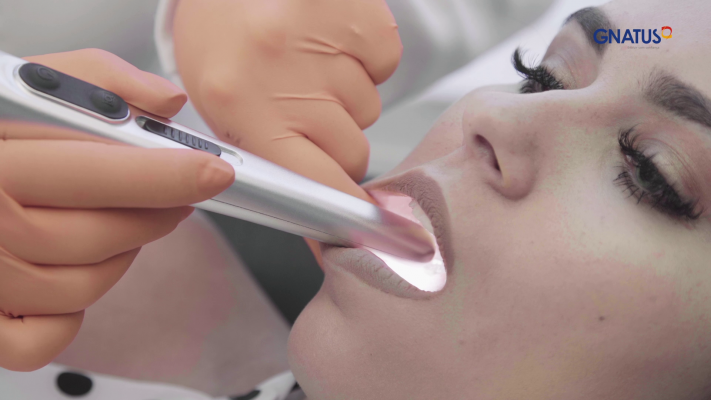 Quais os principais procedimentos de dentística e seus instrumentos Pensando sempre na saúde e no bem-estar de cada paciente, podemos dizer que a dentística transita bem entre os campos de saúde e estética e nos últimos anos vem sendo uma área de grande crescimento no mercado odontológico.