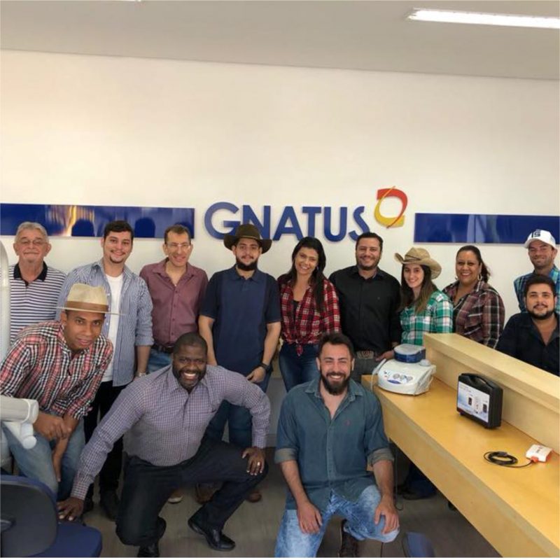 Casual Day - Gnatus Na última sexta-feira dia 24, os colaboradores de nossa sede em Barretos – SP, adotaram a sexta casual. Em clima de festa do peão, o tema foi country. Onde foram recebidos com um belo café da manhã.