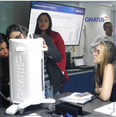 Treinamento de capacitação em vendas A Gnatus realizou um treinamento de capacitação em vendas, para as revendas do estado de São Paulo, estiveram presentes 25 participantes, onde o foco foi o aprimorar do conhecimento em toda linha Gnatus. A capacitação foi realizada, com o Gerente de relacionamento comercial Wladimir Escobar e os consultores de venda, Luiz Adriani e Guilherme Martinez. &nbsp;