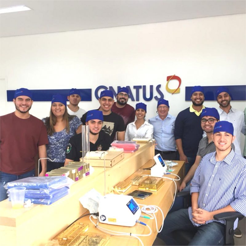 Curso de Atualização de Implante Curso de Atualização de Implante Aconteceu na sede da Gnatus Barretos, o Hands on em parceria com a APCD Barretos e a Conexão sistema de Próteses; Nele utilizamos os motores de implante Avanti, Avanti S e o Contra Ângulo de Implante X20S.