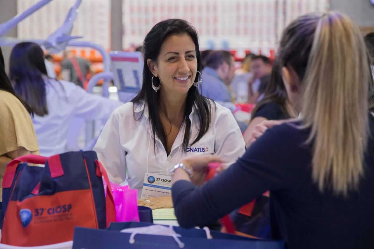 Veja como foi o 37º CIOSP 2019 Veja como foi o 37º CIOSP 2019 O CIOSP é um dos maiores e mais respeitados eventos de Odontologia do mundo e se supera a cada ano em qualidade e recorde de público.