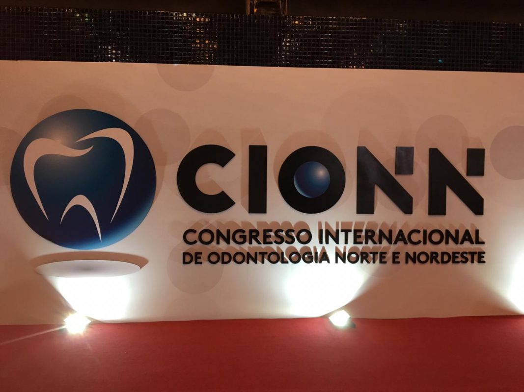 1º Congresso Internacional de Odontologia Norte e Nordeste O CIONN surge como projeto anual de integração da ciência, indústria, acadêmicos e profissionais da área. O momento é de inovar, realizar novos negócios e compartilhar novos conhecimentos frente a uma odontologia moderna.