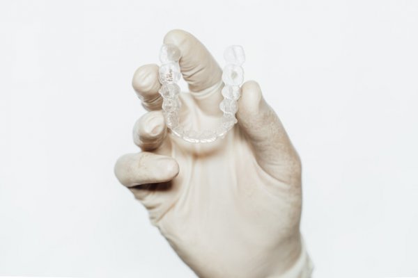 estrutura do aparelho invisível