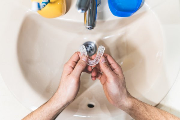 higienização de aparelho invisível