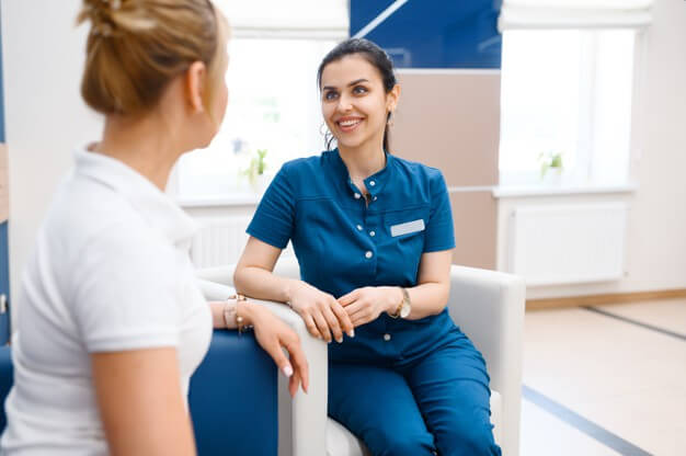 Mitos e verdades que todo dentista gostaria que seu paciente conhecesse Mitos e verdades que todo dentista gostaria que seu paciente conhecesse Neste primeiro de abril resolvemos entrar um pouco na brincadeira, mas para desvendar algumas mentiras que os pacientes acreditam e que sabemos que todos os dentistas gostariam que fossem conhecidas as verdades.  Falaremos também algumas boas verdades que os pacientes devem fixar em suas mentes.