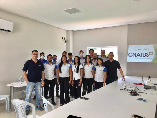 Treinamento Revenda Autorizada Gnatus Estamos sempre buscando o melhor para a nossa marca e o melhor de nossos representantes.