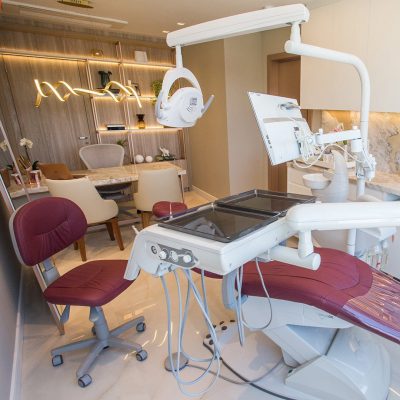 Dentista de sucesso: Comece 2023 com tudo para bombar dentista de sucesso Quando escolhemos nosso futuro sempre pensamos que ele deve ser o mais bem sucedido possível. Que consigamos nos destacar como profissionais e conquistar um lugar de destaque entre os grandes especialistas da área, neste caso, ser um dentista de sucesso.