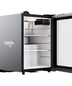 Conservadora Gnatus By Sagil 21L Scanner Gnatus Conservadora Gnatus By Sagil 21L Scanner Gnatus Inteligente. Intuitiva. Eficiente. Preserva a eficácia e a segurança de termolábeis e da toxina botulínica. Controle digital da temperatura. Monitoramento total com armazenamento de dados e painel intuitivo.